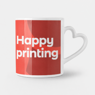 Taza con asa en forma de corazón